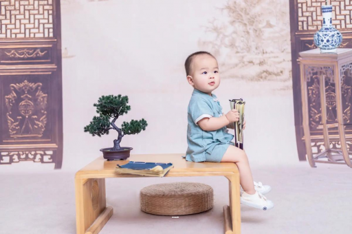 长春宝宝几个月可以笑出声