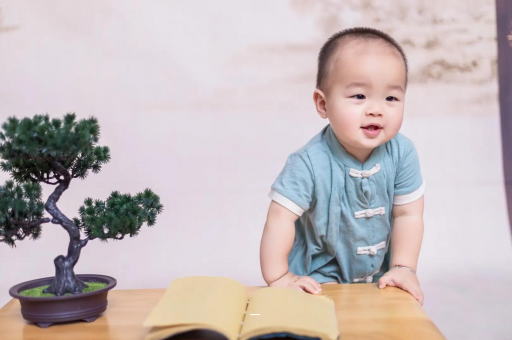 长春六个月宝宝可以坐吗